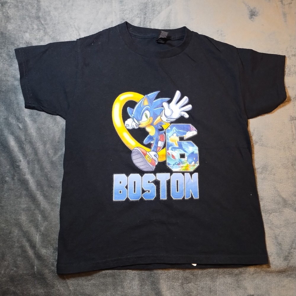 Sonic the Hedgehog T-Shirt Boys S 6-7 Black Boston 6 Graphic Tee